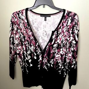 3/4 Sleeve White House Black Market sweater size XL